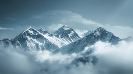 珠穆朗玛峰高峰雪山最高海拔云层