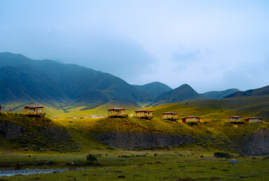 中国甘南桑科草原秋景