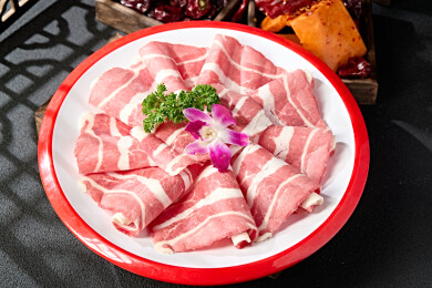 内蒙草原羔羊肉片
