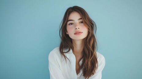 清新甜美年轻女性模特肖像