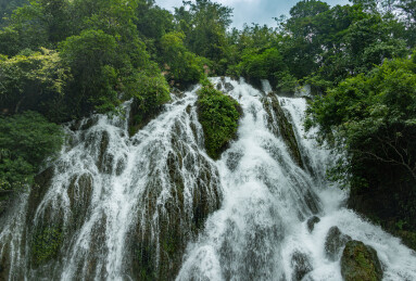 荔波大小七孔景区
