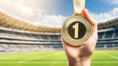 奖杯上的奖牌特写镜头