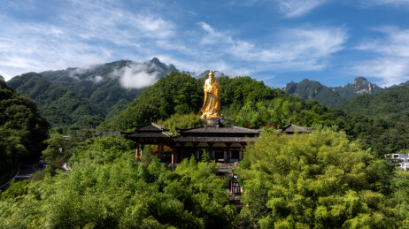 洛阳老君山景区老子雕像航拍