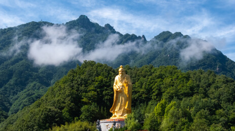洛阳老君山景区老子雕像航拍