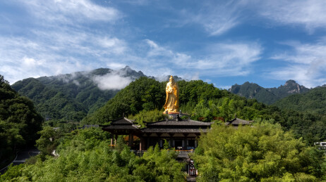 洛阳老君山景区老子雕像航拍