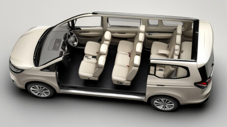 七座商务车内饰