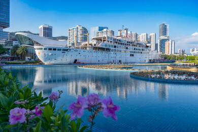 深圳蛇口海上世界明华轮风景