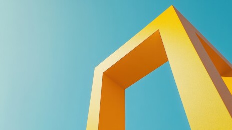 黄色几何构架下的天空