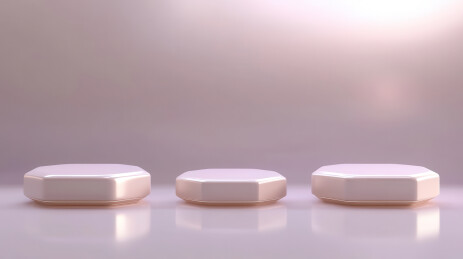 三颗白色药片