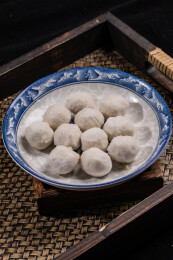 火锅汤菜鱼肉丸子