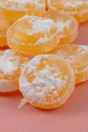 酸柠檬味硬质糖果