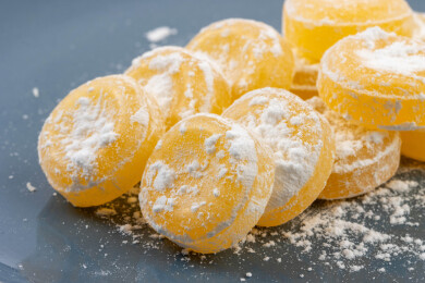 酸柠檬味硬质糖果