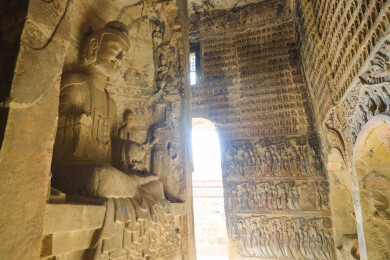 河南省郑州市巩义市，巩县石窟（巩义石窟寺