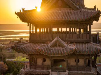 山西古建筑秋风楼航拍