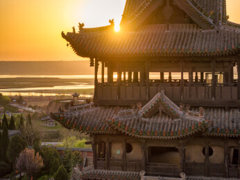 山西古建筑秋风楼航拍