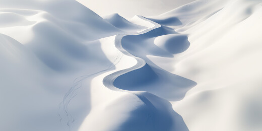 雪覆山脉场景