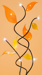 优雅装饰灯带有鲜艳叶子