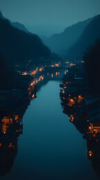 夜幕下的水上人家宁静祥和