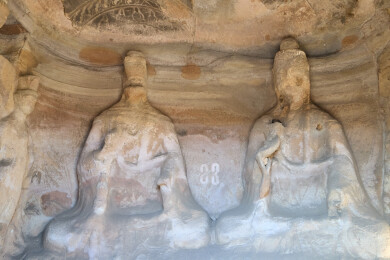 山西大同云冈石窟景点的佛像