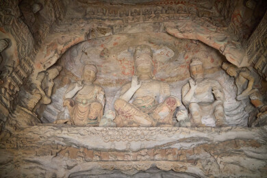 山西大同云冈石窟景点的佛像