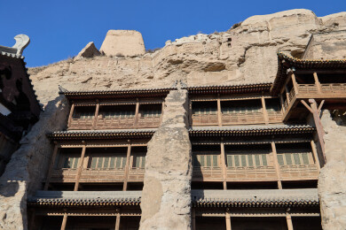 山西大同云冈石窟景点的佛像