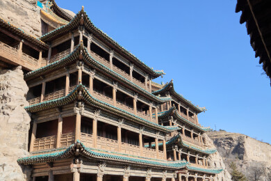 山西大同云冈石窟景点的佛像