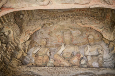 山西大同云冈石窟景点的佛像