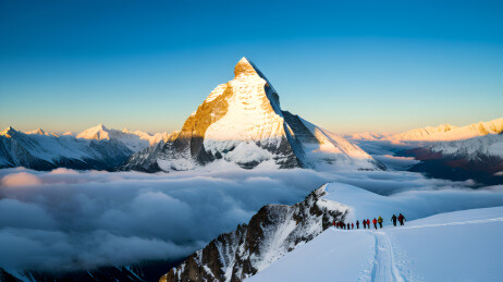 巍峨的雪山