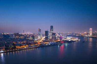 上海黄浦江夜景城市天际线