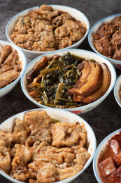 开封传统美食八大碗扣碗