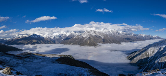 贡嘎雪山子梅垭口云海