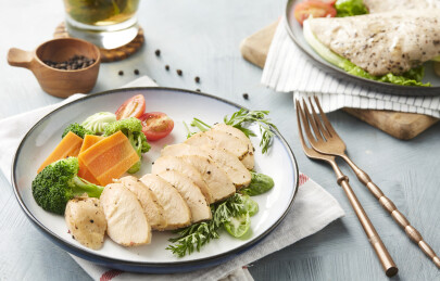 低脂轻食 低热量健康食物 慢煮鸡胸肉