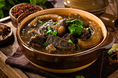 美味的中式菜肴牛杂煲
