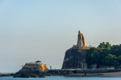郑成功巨型雕像（厦门市鼓浪屿）