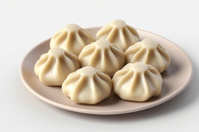 精致可爱的中式面点
餐桌上的美味小笼包