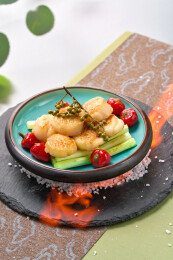 火焰椒麻白芦笋煎澳带       