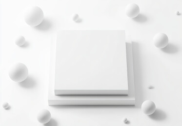 正上方白色背景的树叶和信封的照片