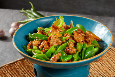 湘味小炒肉  