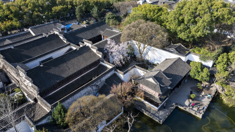 江南园林留园亭台楼阁航拍