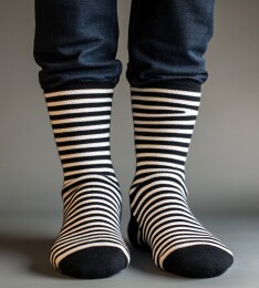 黑白条纹袜子