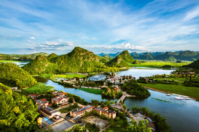 中国云南文山州丘北县普者黑风景区仙人洞村