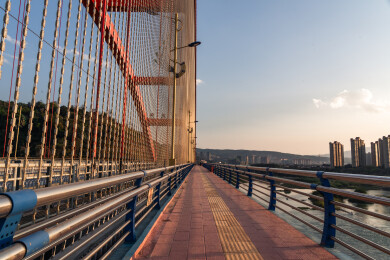 西双版纳黎明大桥