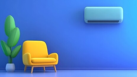 蓝色墙壁空调与黄椅