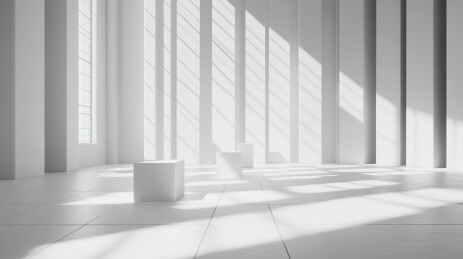 彩色背景下的彩色礼品盒特写镜头