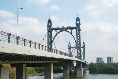 沈阳地标建筑东塔桥