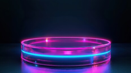 荧光灯下的透明圆盘