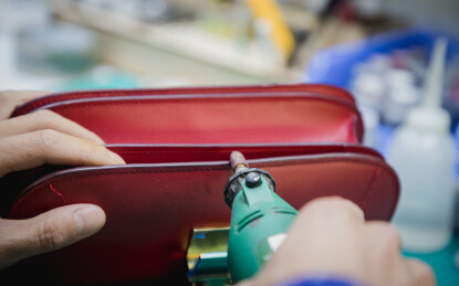 奢侈品皮具鉴定师，奢侈品鉴定师，鉴定包包