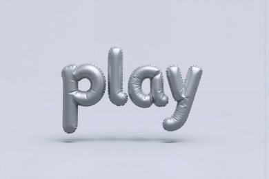 银色气球膨胀play字母