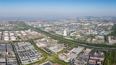 浙江宁波镇海炼化工业区