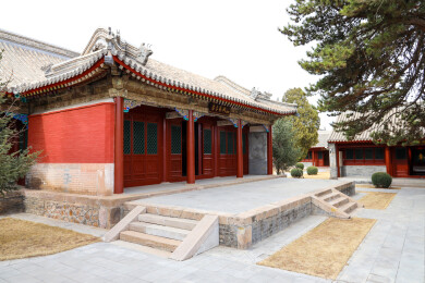 赤峰咸应寺“历史遗珍——唐卡艺术展”展厅